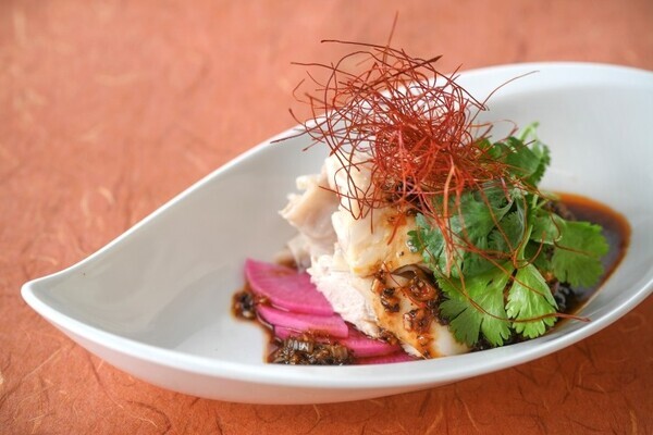 世界初! 宇宙空間で醸造予定の「獺祭」が伊勢丹新宿店に登場。1本限定1.1億円で予約開始