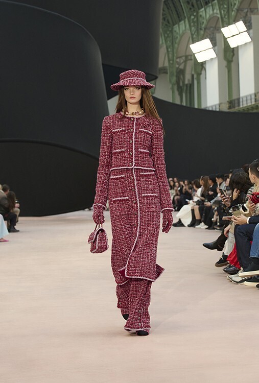 【ルック】シャネルが2025/26年秋冬 プレタポルテ コレクションを発表