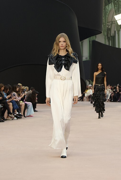 【ルック】シャネルが2025/26年秋冬 プレタポルテ コレクションを発表