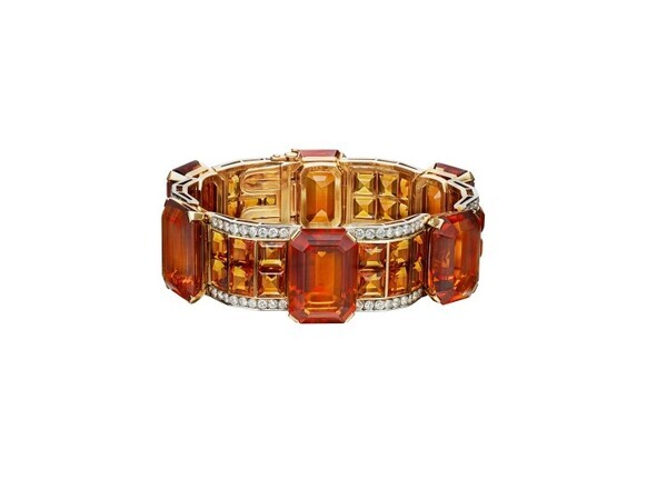 日本におけるブルガリの過去最大の展覧会「ブルガリ カレイドス 色彩・文化・技巧」が国立新美術館で開催