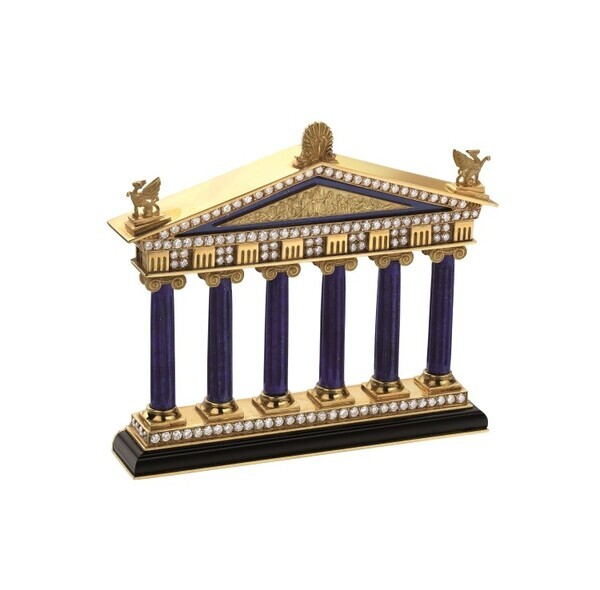 日本におけるブルガリの過去最大の展覧会「ブルガリ カレイドス 色彩・文化・技巧」が国立新美術館で開催