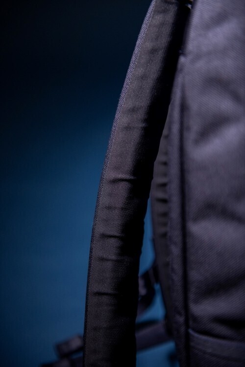 PORTER CLASSICの名作モデル「Newton」とOKURAが初のコラボ。限定バックパック2モデルが登場