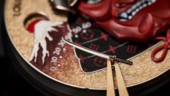 古代サムライの豊かで奥深い世界へ。ルイ・ヴィトンのウォッチメイキングアトリエが「タンブール ブシドウ·オートマタ」を発表