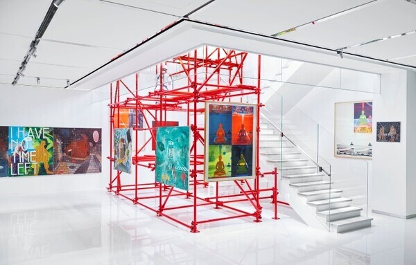 グッチ×横尾忠則の新たなインスタレーションを大阪と瀬戸芸の地 豊島で公開