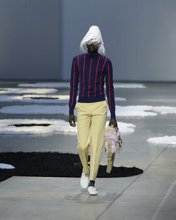 【ルック】プラダがミラノで2026年春夏メンズコレクションを発表