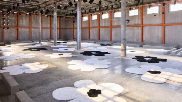 【ルック】プラダがミラノで2026年春夏メンズコレクションを発表