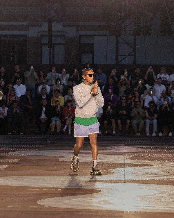 【ルック】ルイ・ヴィトンがファレル・ウィリアムスによる2026春夏メンズ・コレクションをパリで発表