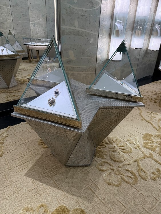 ティファニー 銀座、アジア最大の旗艦店がついにオープン。伝統と革新が響き合うラグジュアリーの新章