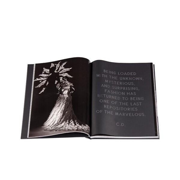 高木由利子のレンズが捉える、ディオールという“記憶の衣”──写真集『Dior by Yuriko Takagi』が2025年9月に刊行