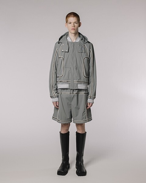 【ルック】HUMMEL 00 2026年春夏コレクション──“Human Anatomy”が映し出す、身体と精神の境界線