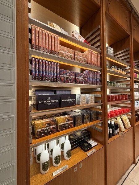 バーニーズ ニューヨーク銀座本店がリニューアル。キーワードは「記憶と創造」、大人の“GINZA WONDERLAND”へ