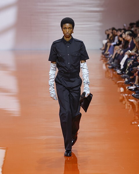 【ルック】プラダが2026年春夏レディスコレクションを発表。「BODY OF COMPOSITION」、服が語る新たな調和