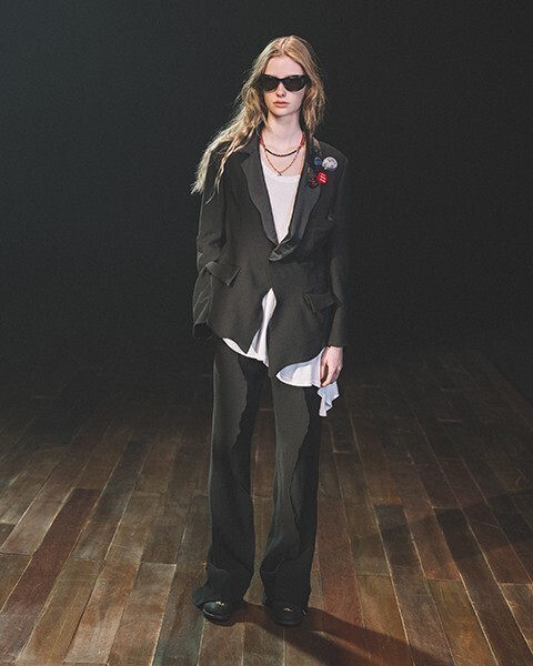 【ルック】歪さの中に宿る美しさ。アンダーカバーが2026年春夏ウィメンズコレクションで描く「but beautiful 6」