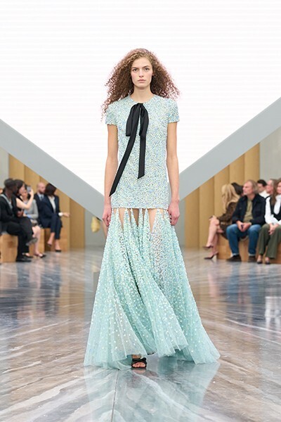 【ルック】ディオール 2026年春夏コレクション──ジョナサン・アンダーソンが紡ぐ、新たな記憶の物語