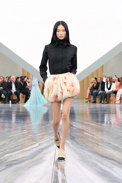 【ルック】ディオール 2026年春夏コレクション──ジョナサン・アンダーソンが紡ぐ、新たな記憶の物語