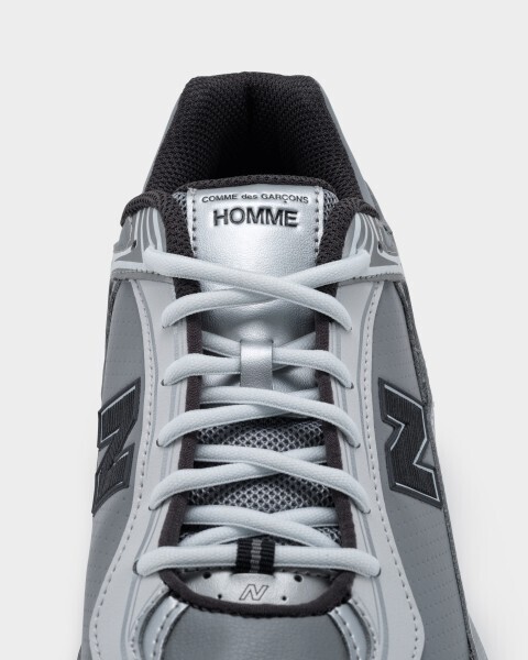 ギャルソンとジュンヤがNew Balanceと再び共演──「509」「471」でアーカイブを現代的に再構築