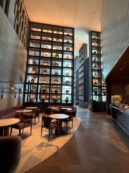 静寂と洗練が交わる天空のサンクチュアリ──「JWマリオット・ホテル東京」高輪ゲートウェイに誕生