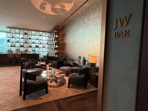 静寂と洗練が交わる天空のサンクチュアリ──「JWマリオット・ホテル東京」高輪ゲートウェイに誕生