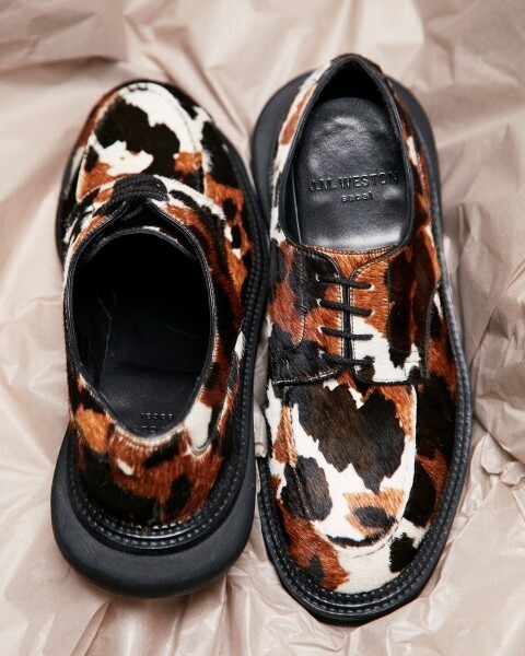 クラシックを再構築する美学。ジェイエムウエストン × サカイの第3弾が登場