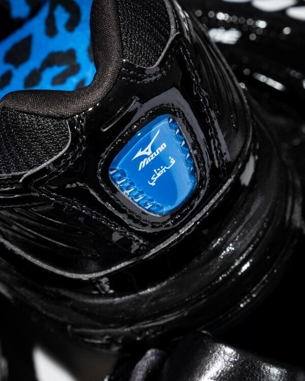 ミズノが SBTG と初タッグ。反骨精神を宿した「WAVE RIDER 10 SBTG」が11月21日（金）発売