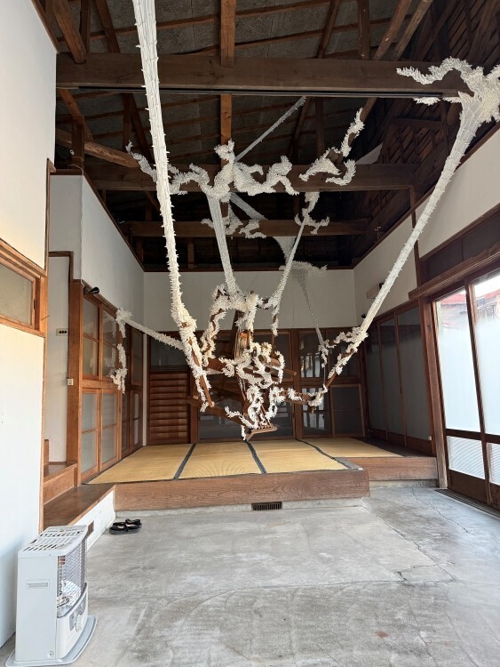 FUJI TEXTILE WEEK 2025開催──織りの街に流れる風景と、記憶のレイヤーをたどって