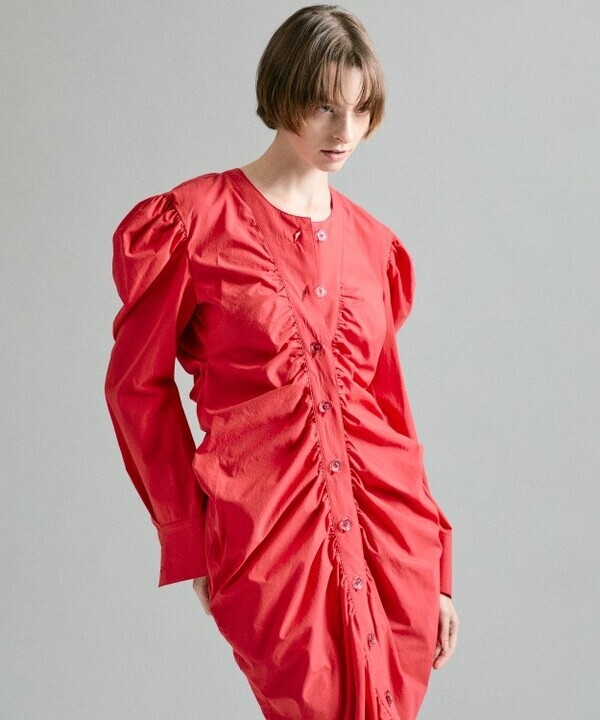 YOHEI OHNOが伊勢丹新宿店で“BLACK DRESS” POPUPを開催。彫刻的フォルムが描く、ホリデーシーズンの黒の美学