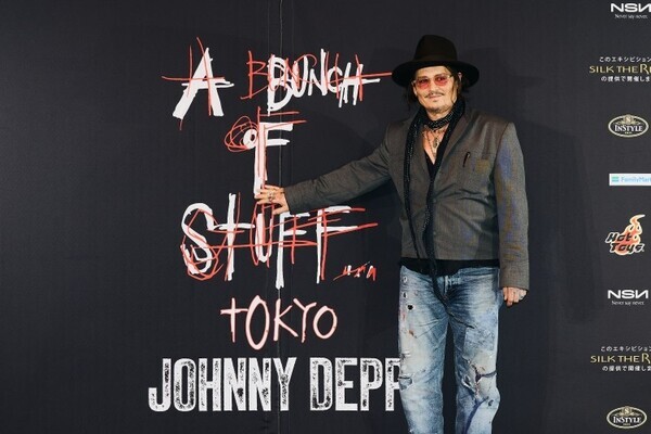 ジョニー・デップの創造的宇宙へ──没入型アート展「A Bunch of Stuff - Tokyo」が開幕。スタジオの記憶と100点超の作品が東京に集結