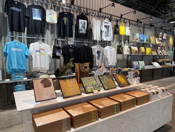 音と映像に包まれる、期間限定の芸術空間。「THE MOVEUM YOKOHAMA by TOYOTA GROUP」横浜に誕生