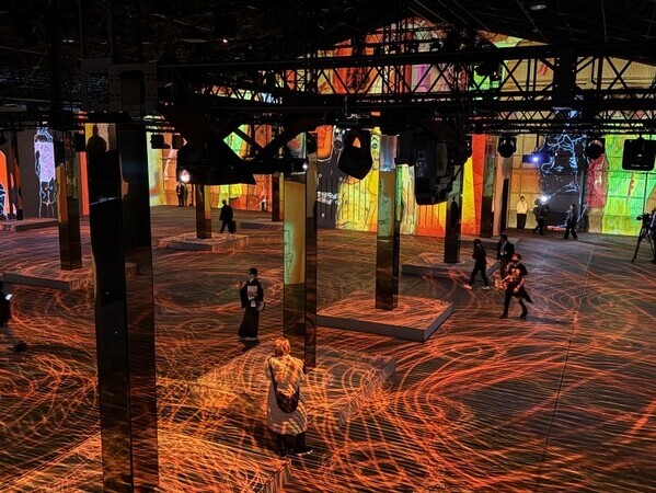 音と映像に包まれる、期間限定の芸術空間。「THE MOVEUM YOKOHAMA by TOYOTA GROUP」横浜に誕生