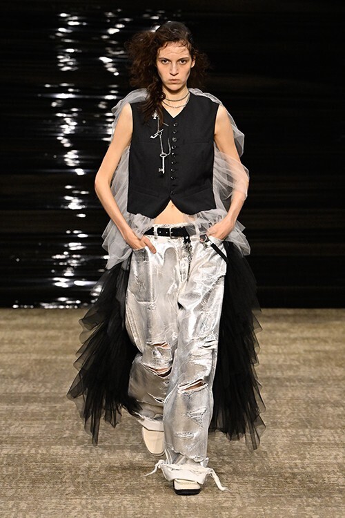 kolor 2026年秋冬コレクション  灯台守の孤独と海の記憶──時間を横断する衣服