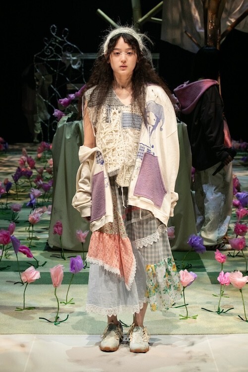 yushokobayashi 2026年秋冬コレクション「Void」──“死”と“喪失”を、儚く優しい幻想として描くランウェイ