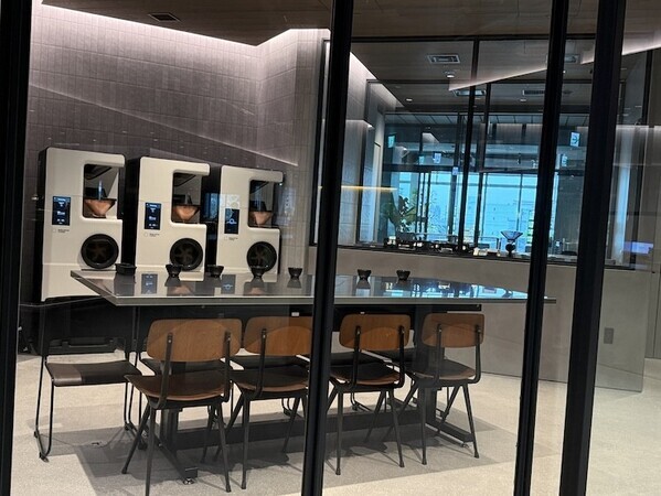 数字が導く“体験”──OGAWA COFFEE LABORATORY 高輪が描く、感覚の設計