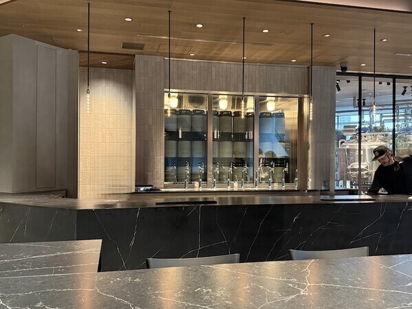 数字が導く“体験”──OGAWA COFFEE LABORATORY 高輪が描く、感覚の設計