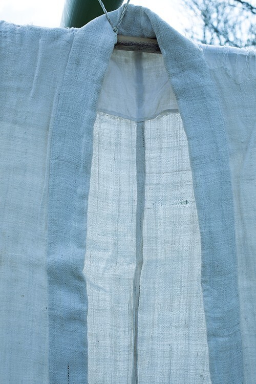 西陣織・HOSOOがメンズへ──「HOSOO MEN」が提示する、素材と身体の新たな関係