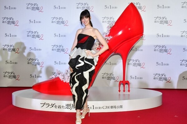 “ランウェイ”は現実に戻ってきた──『プラダを着た悪魔2』来日が示すファッションの現在