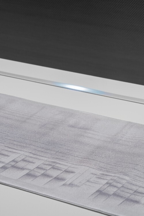 西陣織は“未来のメディア”になれるのか──HOSOOがミラノで問いかけた、織物とデジタルの新しい関係