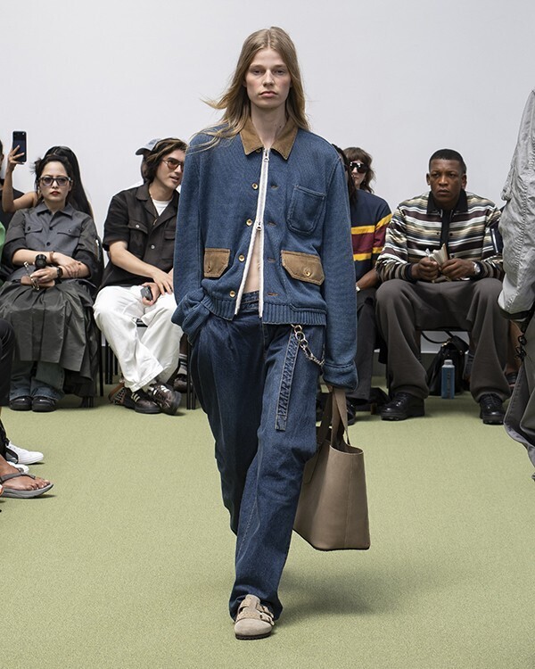 sacai 2027年春夏メンズコレクション──「THE NEW CLASSICS」、クラシックを再起動するための解体