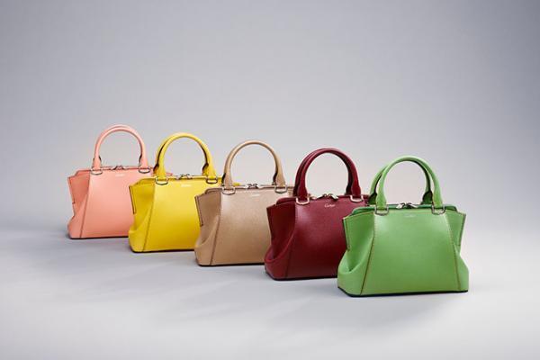 カルティエより新バッグ「ミニ C ドゥ カルティエ」- アイコンバッグをミニマルにアップデート