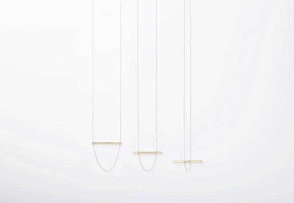 ジュエリーブランド「シハラ」の新作ネックレス - バー＆キューブを動かして異なる表情に