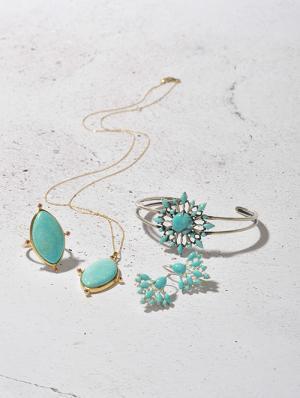 アガット 天然石ターコイズを使ったジュエリー - バングルやネックレス、リングなど