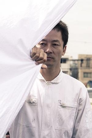 映画『淵に立つ』主演・浅野忠信、『歓待』の深田晃司が監督 - 心の奥底を揺さぶる人間ドラマ