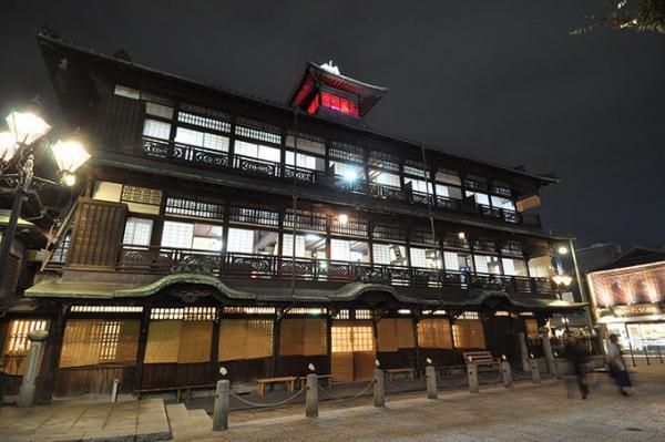 山口晃×道後温泉 アートフェス「道後アート2016」愛媛にて - 日本最古の温泉に芸術のエッセンスを