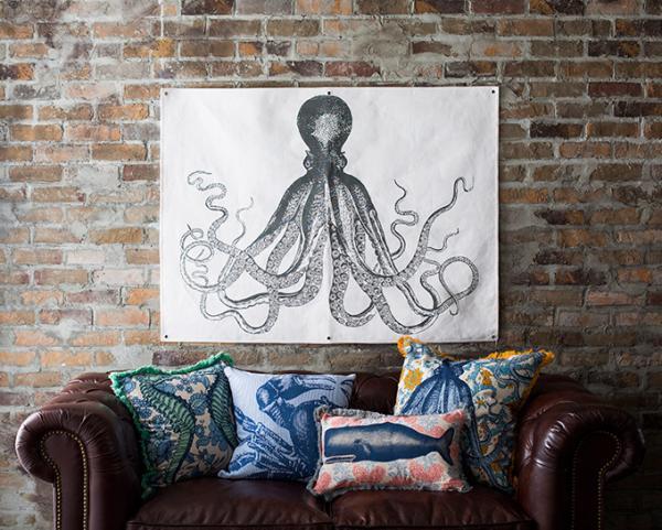 NY生まれのインテリアブランド「トーマス・ポール」- ポップな動物プリントのポーチやプレート