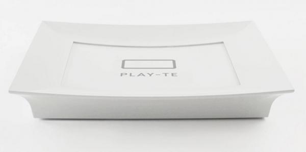 世界初の“スマート皿”「プレイティ」健康的な食習慣をサポート、一枚で無限のデザインパターン