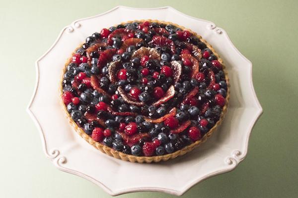 キル フェ ボン×ルノワール展、名画『ムーラン・ド・ラ・ギャレットの舞踏会』モチーフのタルト発売