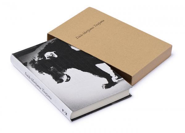 森山大道、寺山修司のエッセイをイメージした写真集 - 散っていったスポーツマンたちの裏町人生を綴る