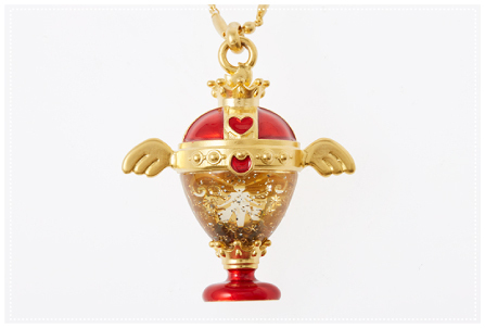 Q-pot.×セーラームーン 第2弾、ハートコンパクトをイメージしたネックレスやバッグチャームなど