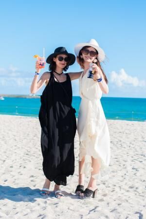 「コロナ サンセット フェスティバル」沖縄で楽しむ極上のビーチフェス - コロナ飲み放題VIP席も