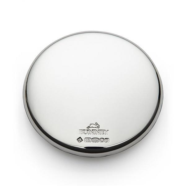 BUNNEY、ジュエリーの刻印イベントを渋谷で開催 - 英国王室御用達の職人も来日