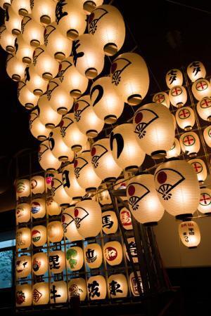 目黒雅叙園で『和のあかり×百段階段』展が開催 - 文化財を照らす夏の“和イルミネーション”